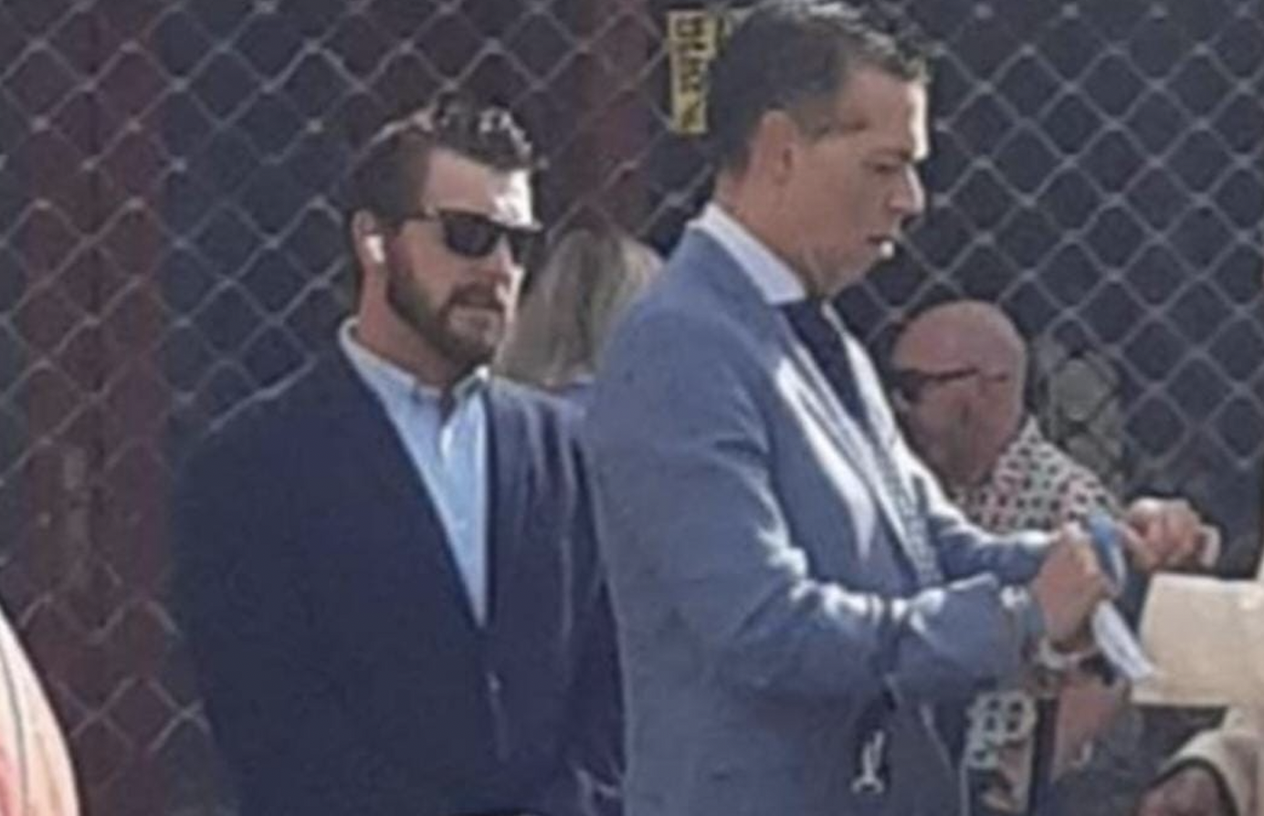 Uno de los escoltas de Germán Beardo en El Puerto. 