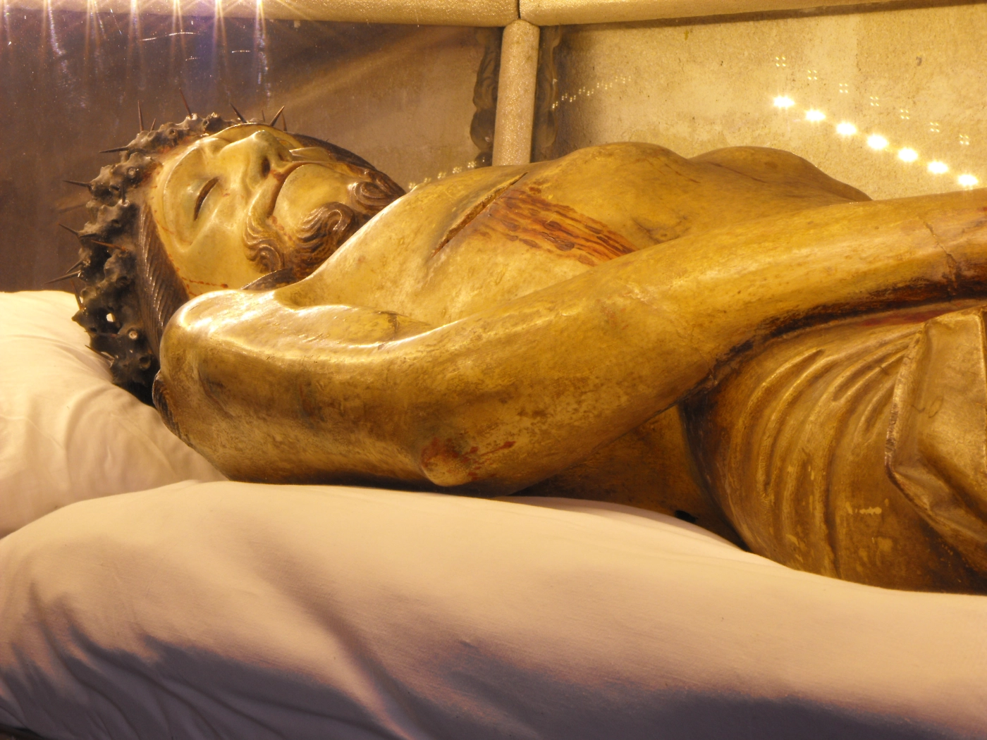 El Cristo de las Aguas en la urna, en una imagen del historiador José Manuel Moreno Arana.