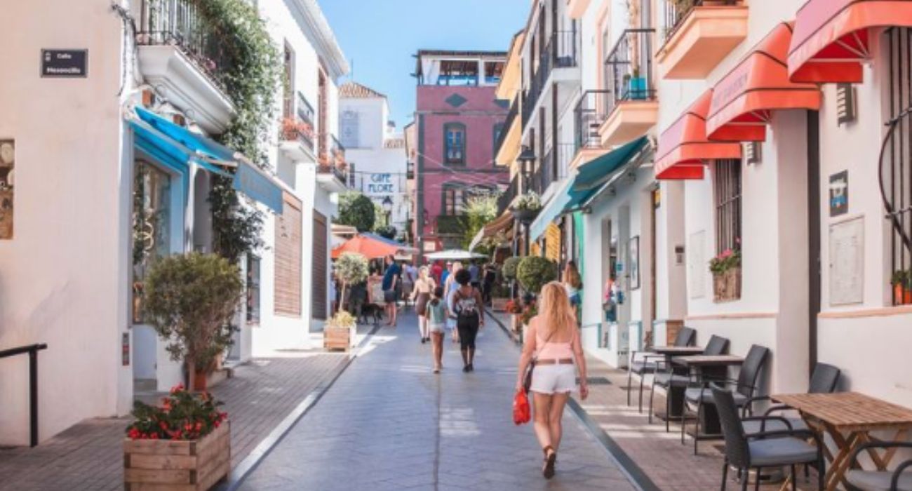 Marbella, la ciudad de Andalucía con los precios más caros para comprar una casa.   @MARBELLATURISMO