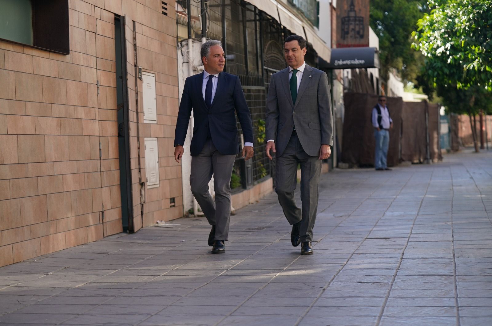 Moreno junto a Bendodo.