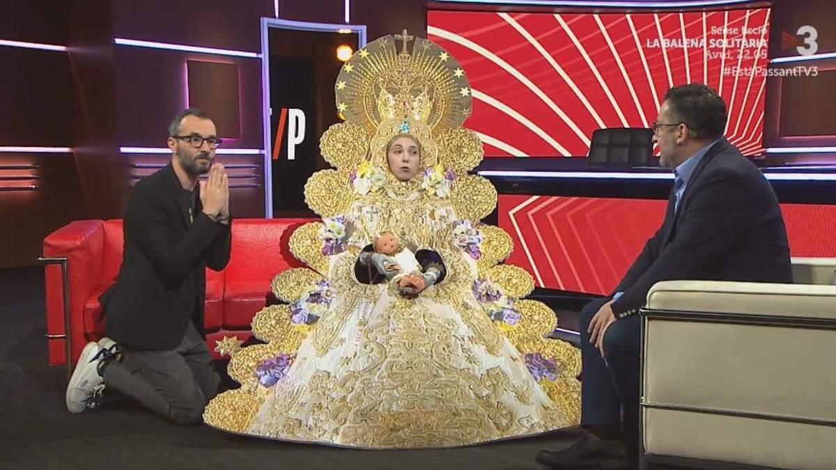 Parodia de la Virgen del Rocío en TV3.