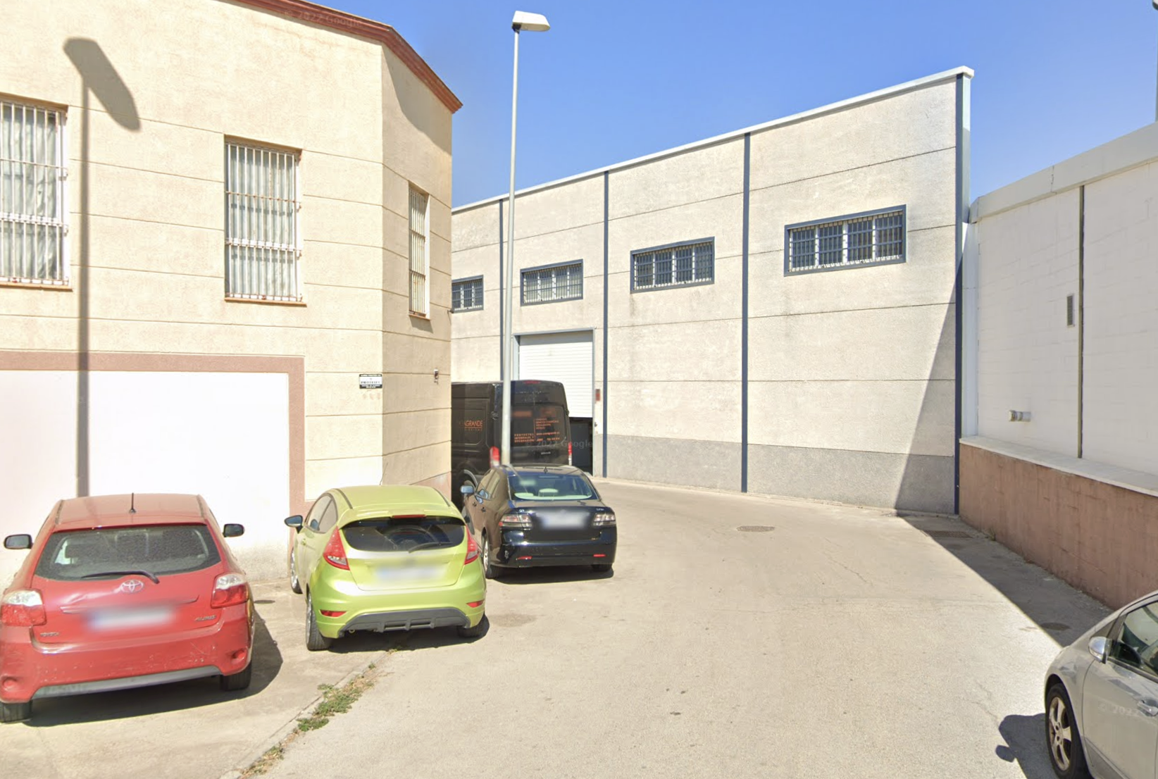 Imagen de Google Maps de naves del Parque Empresarial de Jerez, donde se ubicaba la sede social de la empresa quebrada.