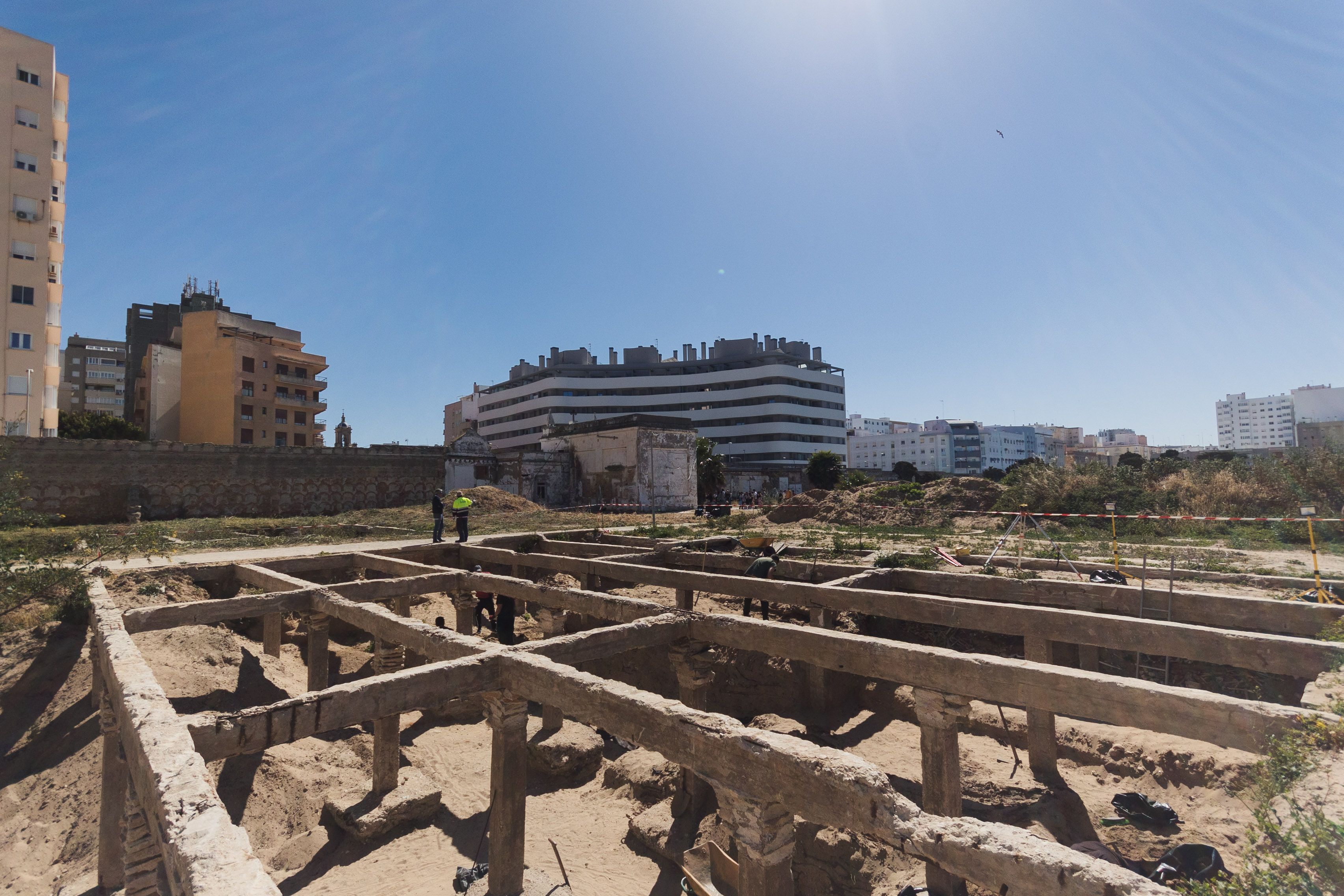 Última fase de los trabajos realizados en el cementerio de San José de Cádiz.