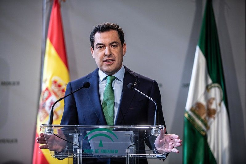 Juanma Moreno en rueda de prensa este martes.