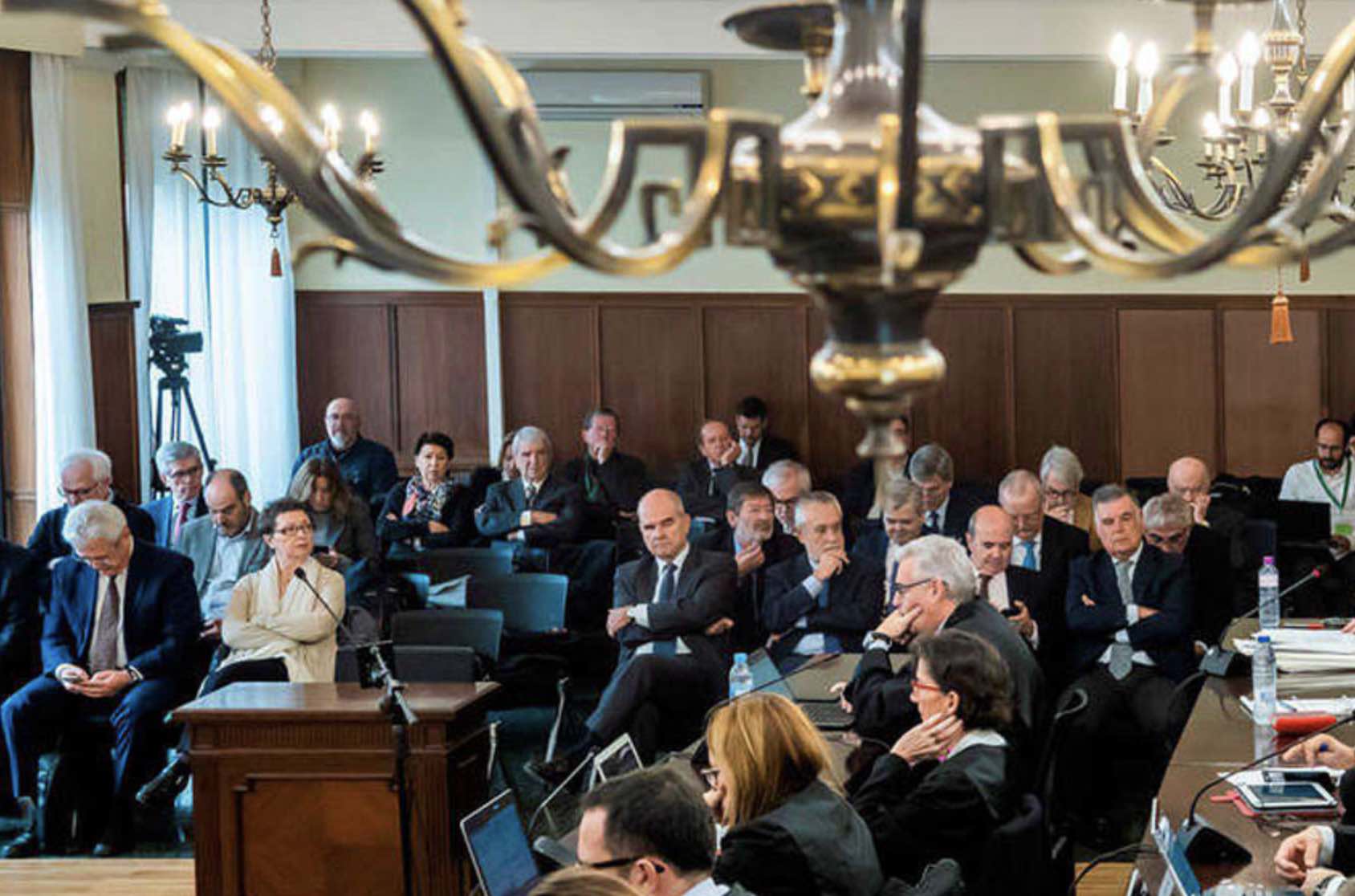 Juicio de los ERE, años atrás, en una imagen de Canal Sur. Juicio de los ERE, años atrás, en una imagen de Canal Sur.