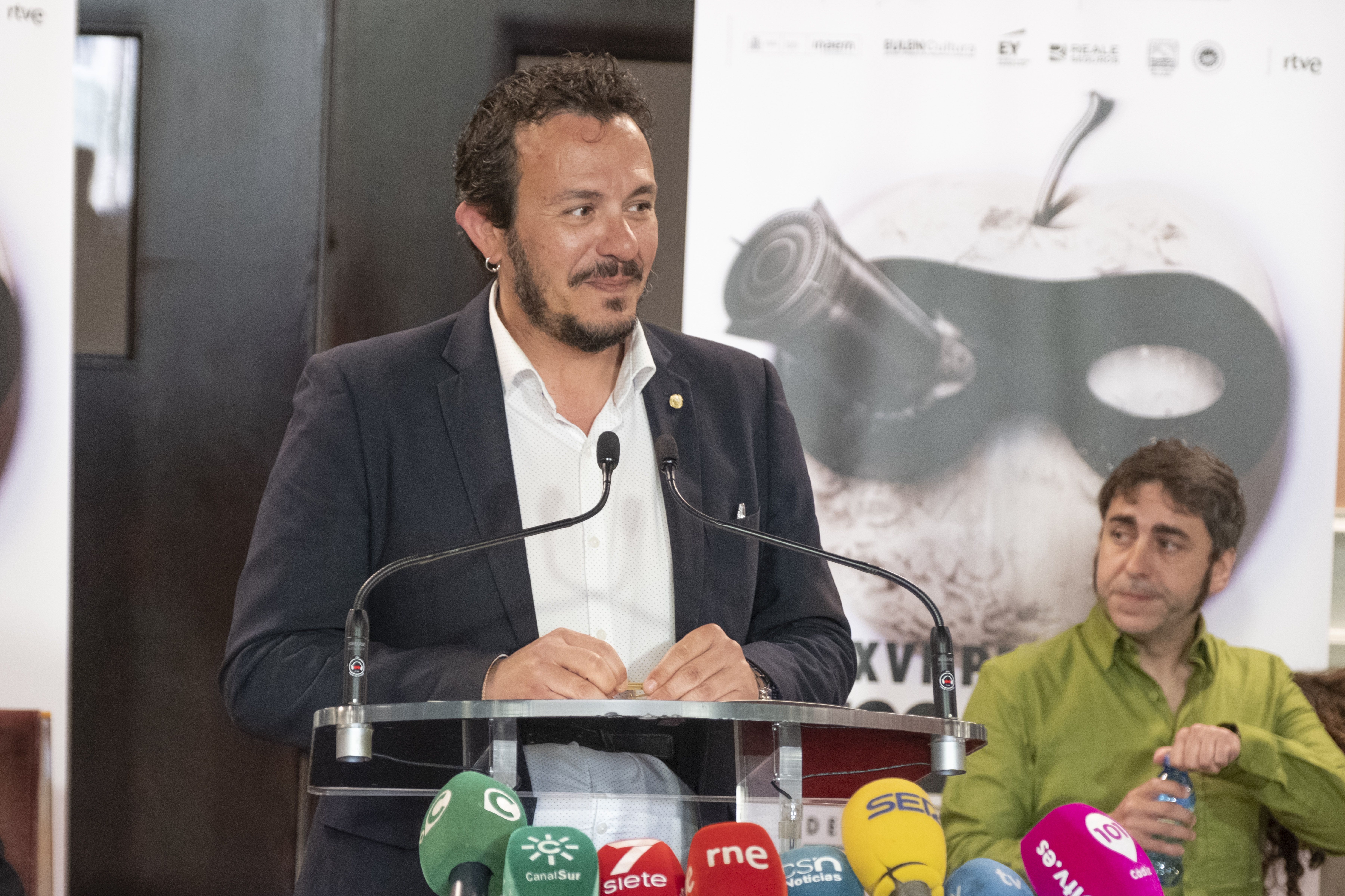 El alcalde de Cádiz, en la presentación de los premios Max a las artes escénicas. El alcalde de Cádiz, en la presentación de los premios Max a las artes escénicas.