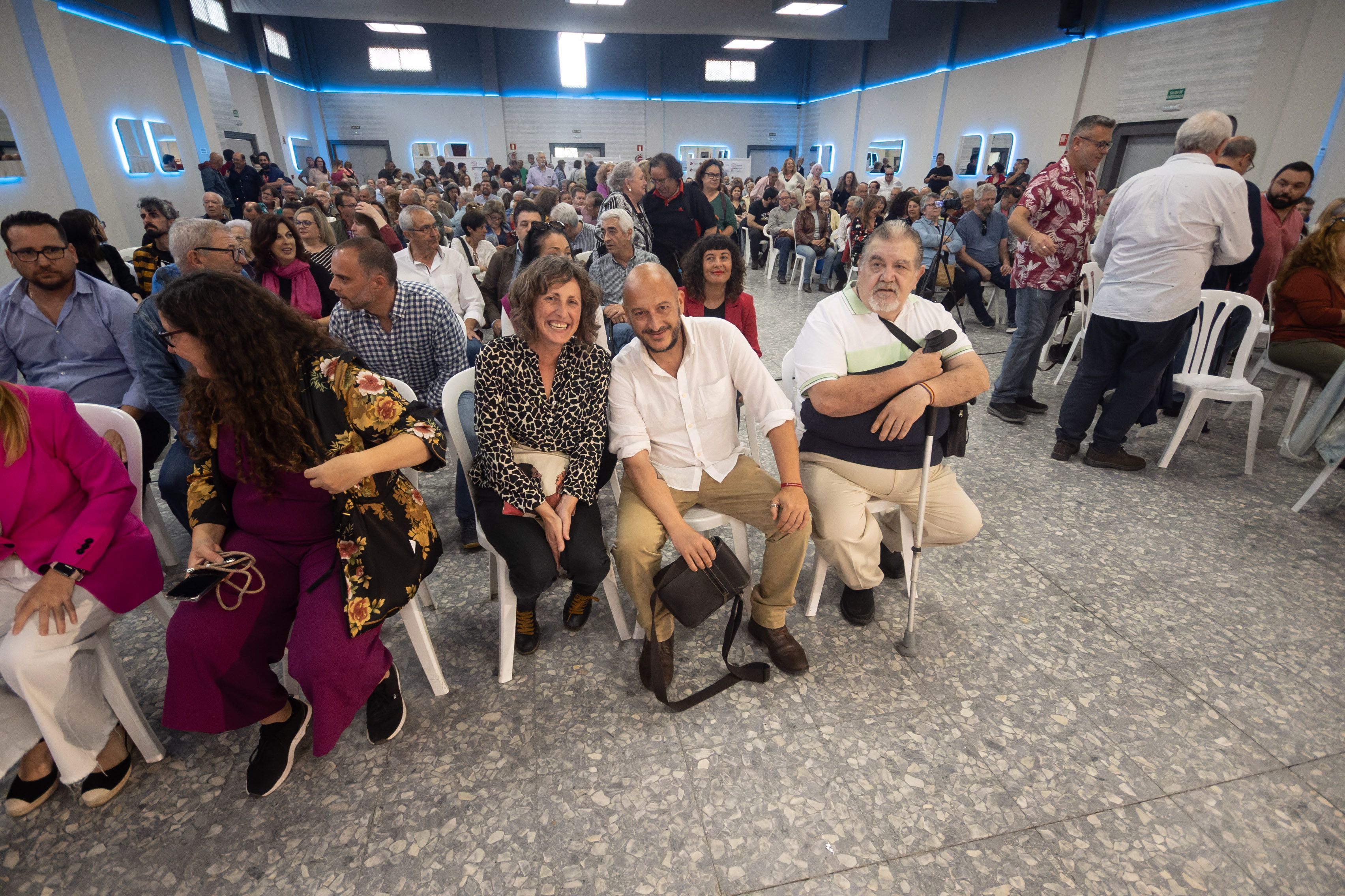 Kika González y Raúl Ruiz-Berdejo, cabezas de lista de La Confluencia. Kika González y Raúl Ruiz-Berdejo, cabezas de lista de La Confluencia.