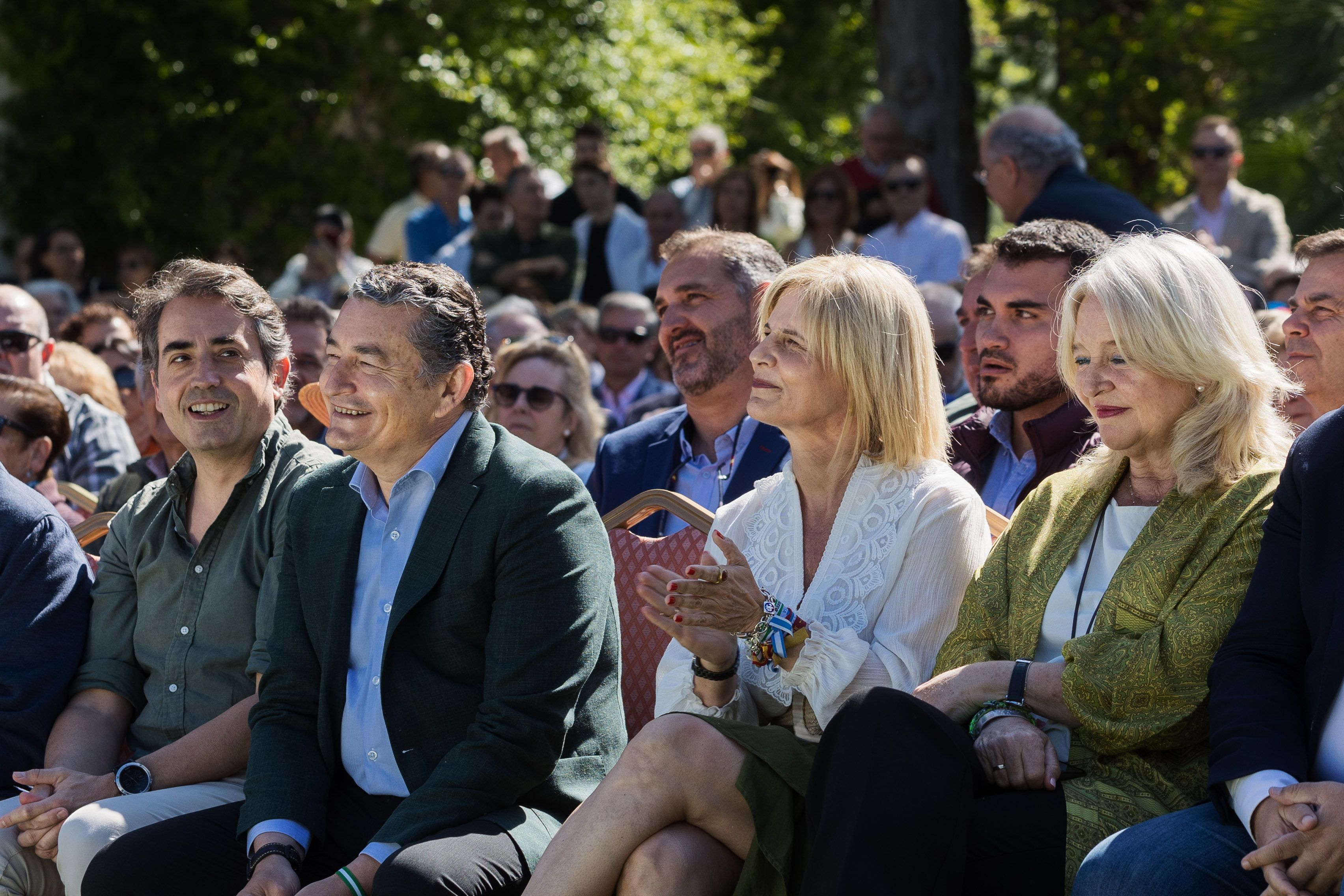 María José García-Pelayo, candidata del PP, junto a Antonio Sanz, consejero de la Presidencia.