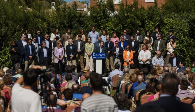 Antonio Sanz, dirigéndose a los asistentes al acto de presentación de la candidatura popular.