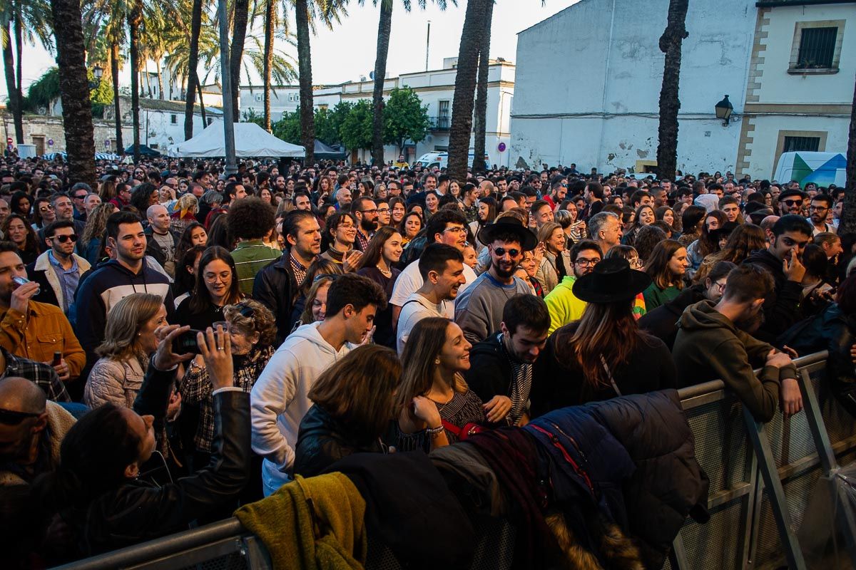 Último Intramuros en la plaza del Mercado. FOTO: MANU GARCÍA