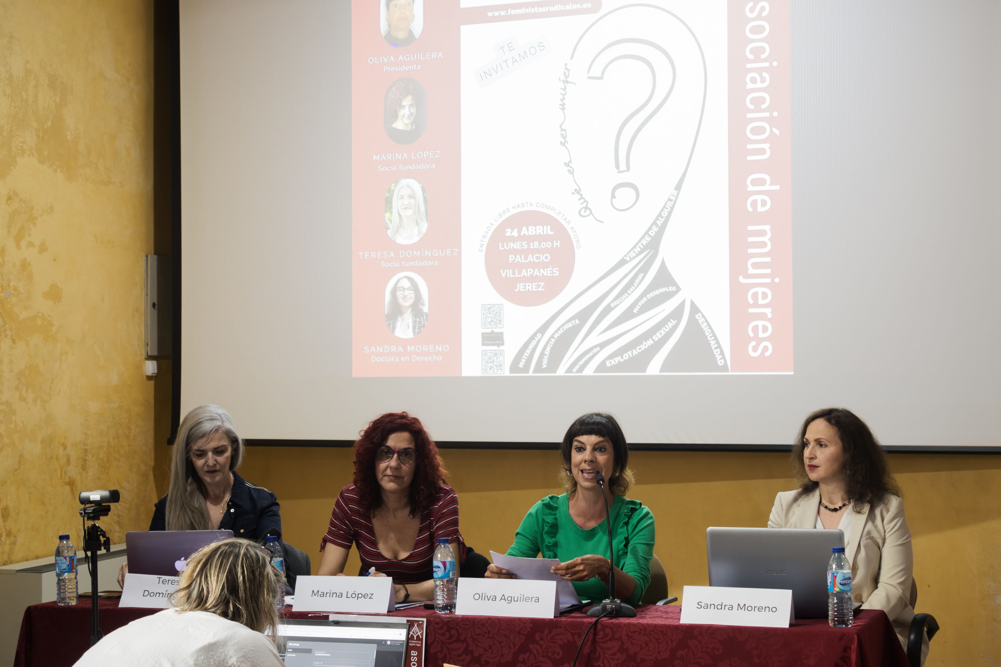 FEMINISTAS RADICALES 13