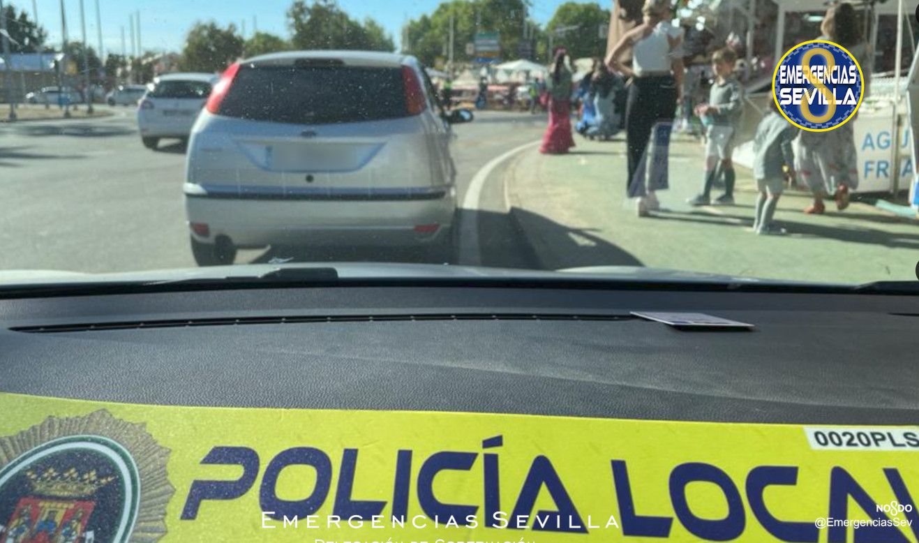 Nueve personas se hacen pasar por conductores de VTC para recoger a los feriantes en Sevilla. 