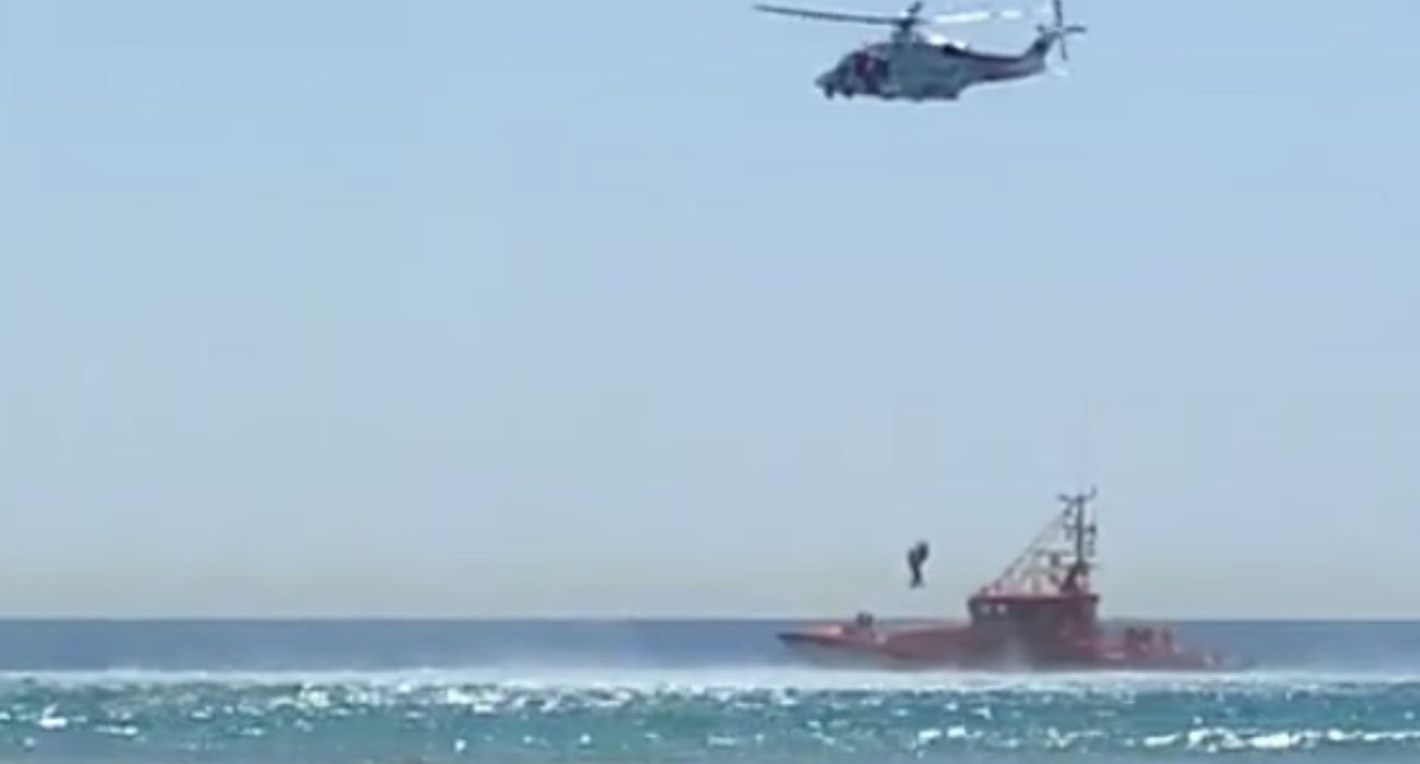 Rescate del cadáver de un hombre en Conil.