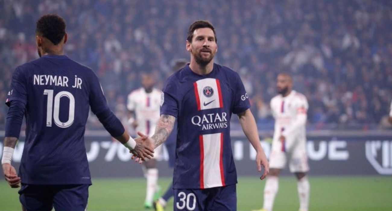 Leo Messi, en un partido con su actual club.   @PSG