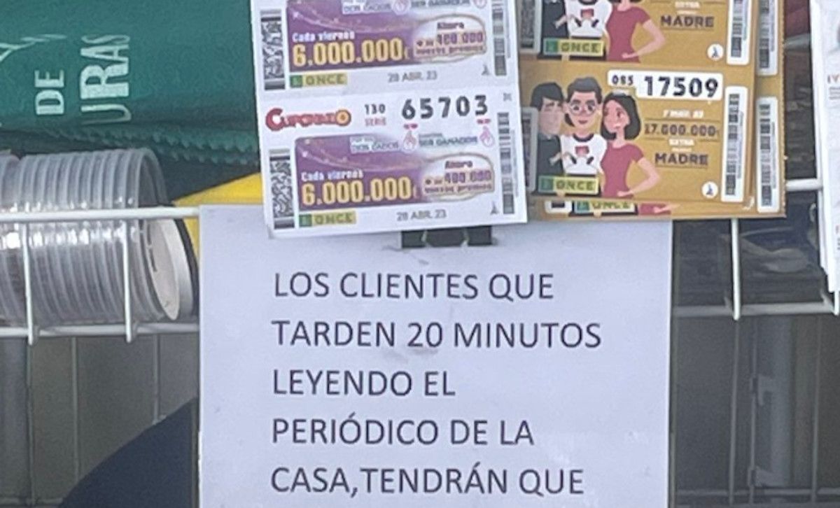 Cartel visto en un bar de Sada, en A Coruña.  TWITTER