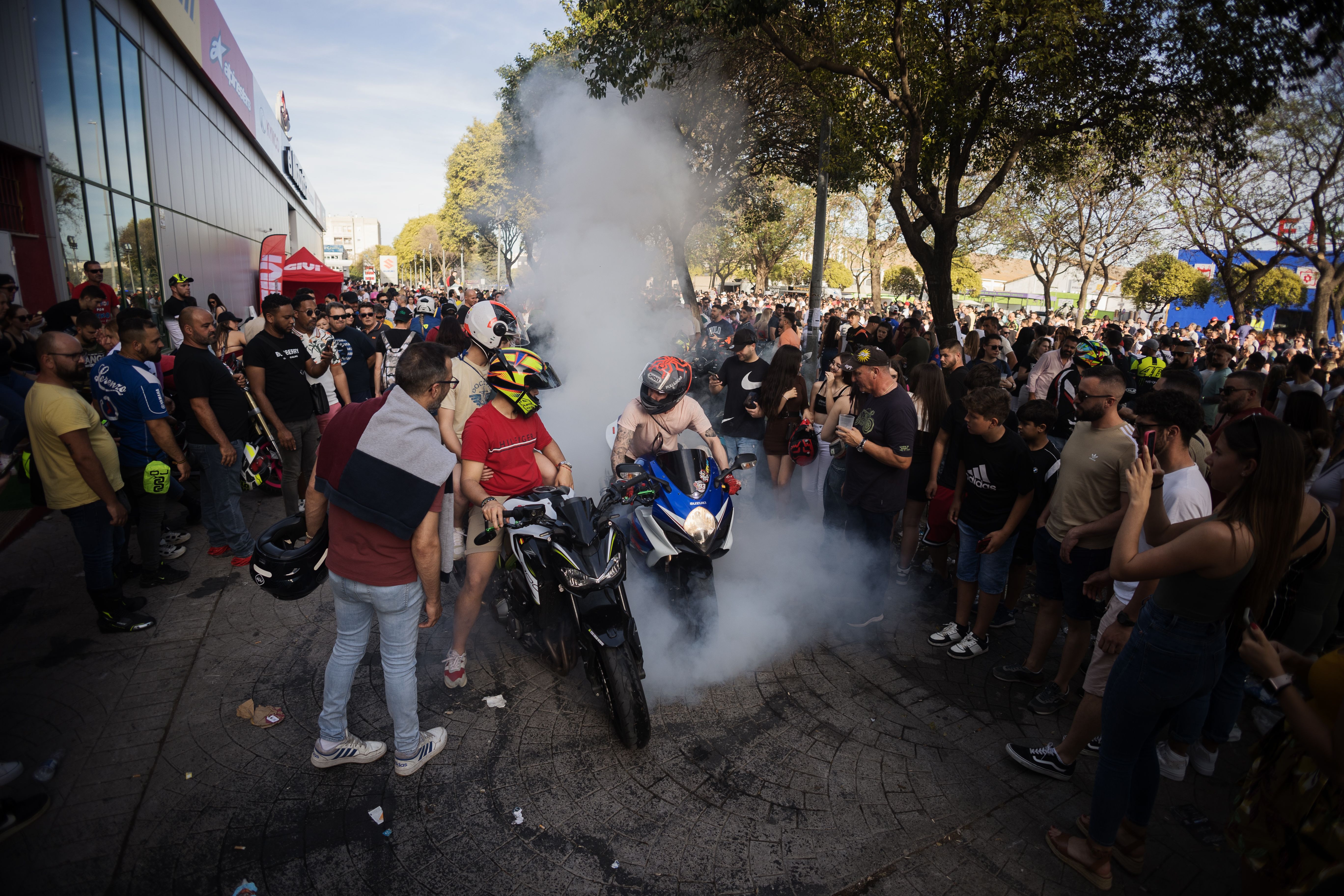 Ambiente de sábado motero en Jerez Ambiente de sábado motero en Jerez