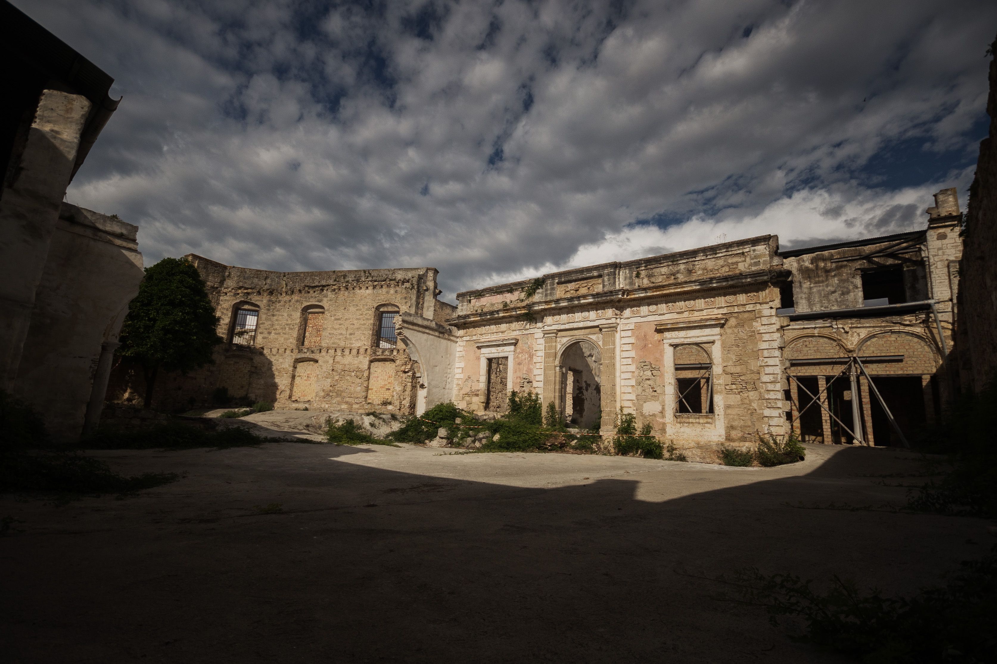 El palacio Riquelme, en una imagen reciente.