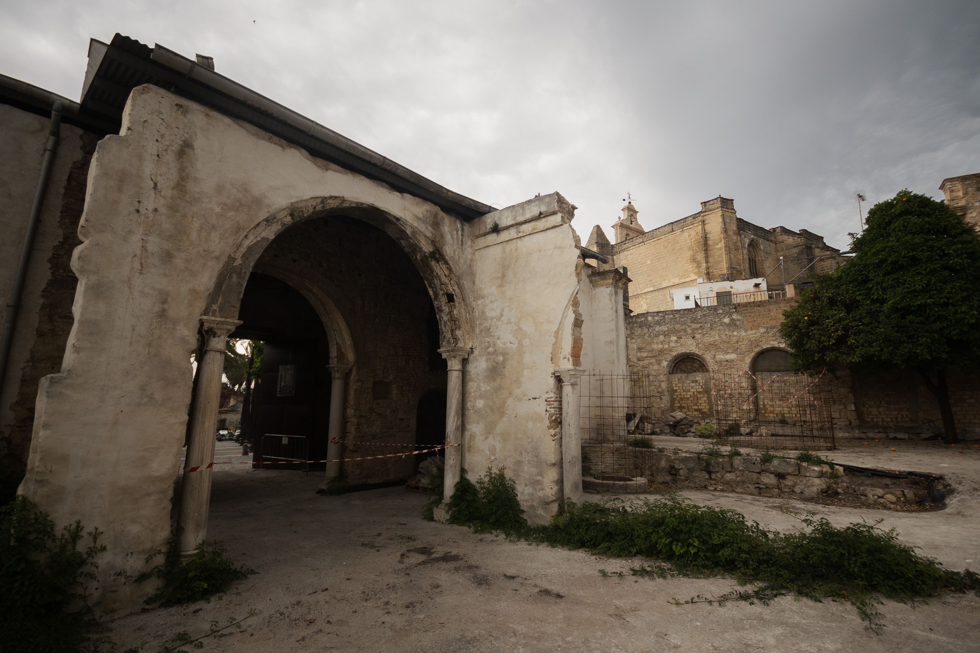 Visita a la casa-palacio de Riquelme.