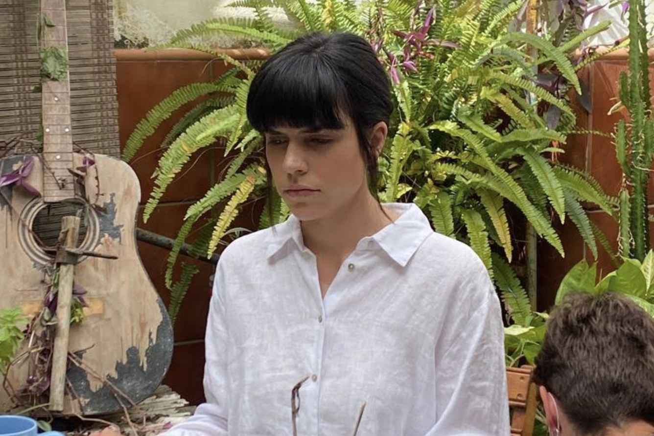 María durante la grabación en la casa palacio. 