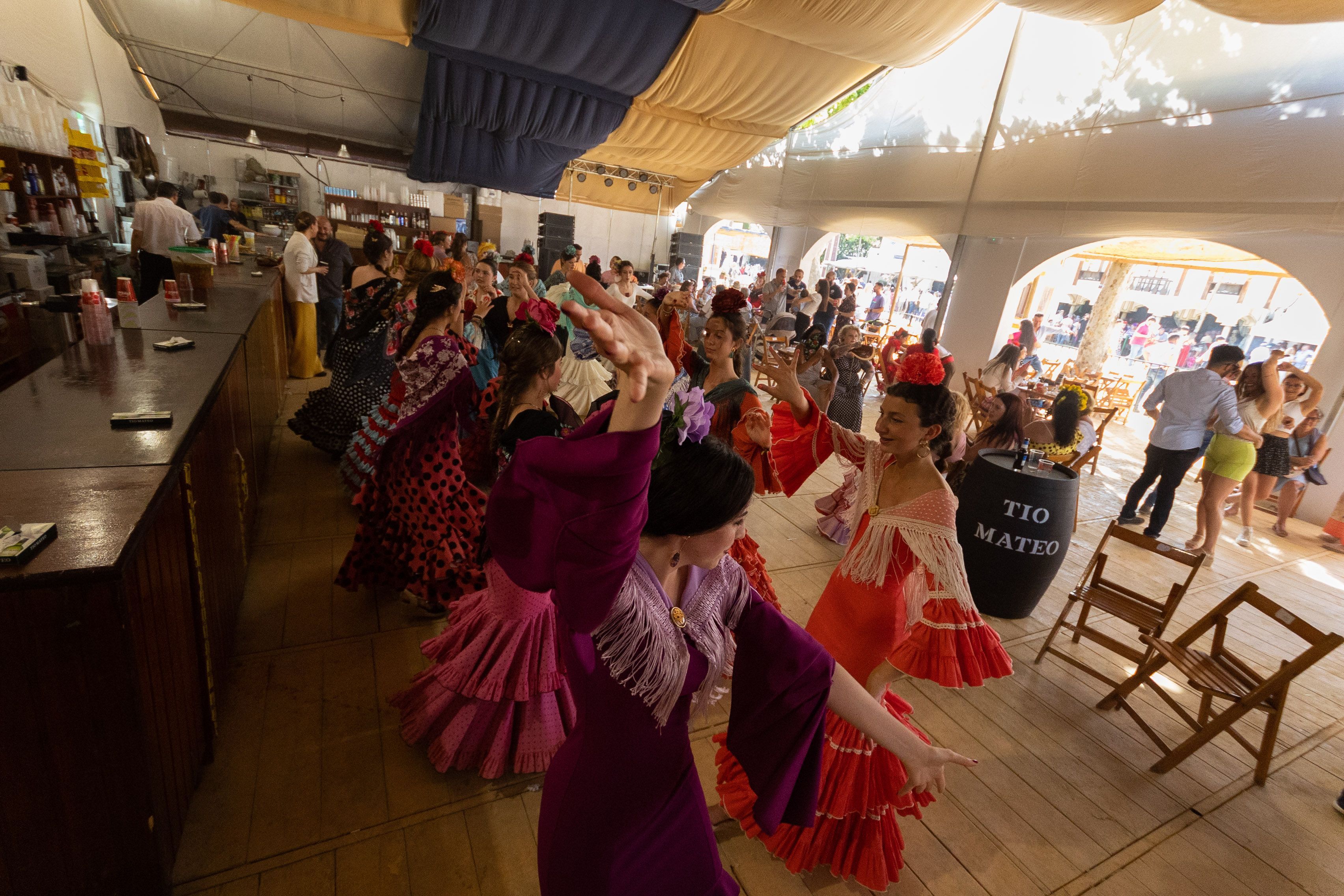 Ambiente en una caseta de la Feria del Caballo el pasado año. 