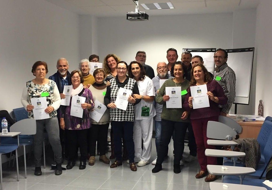 Participantes en la escuela de pacientes realizada en el Hospital de La Línea.