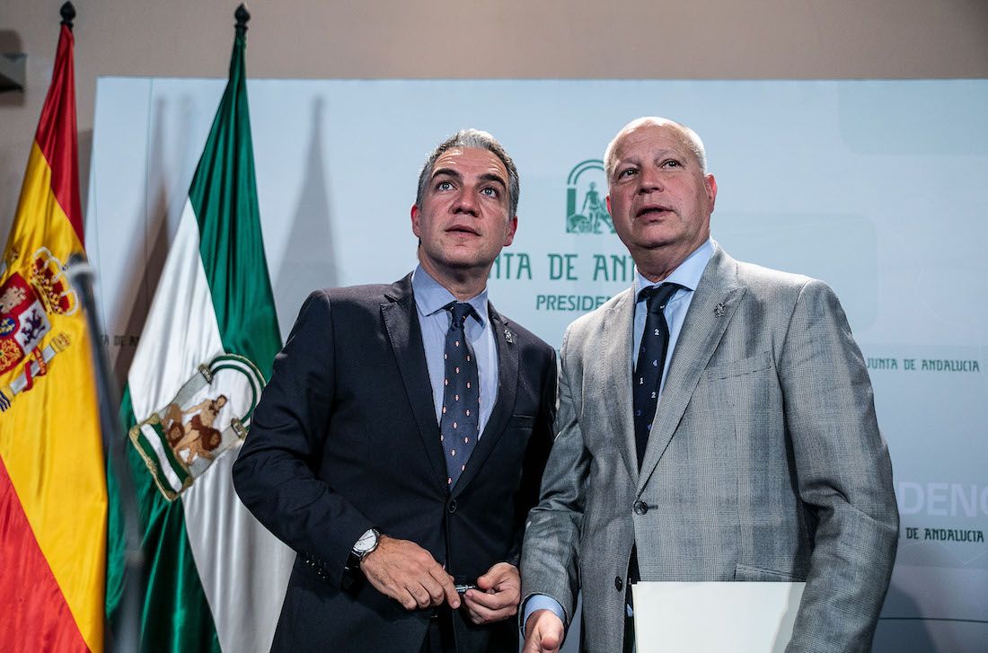 El consejero de la Presidencia, Elías Bendodo, y el consejero de Educación, Javier Imbroda, en una imagen de archivo. FOTO: JUNTA DE ANDALUCÍA