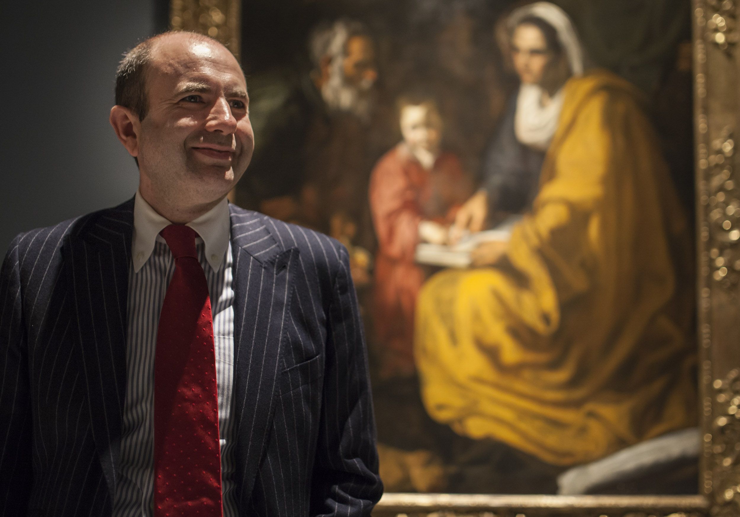 Benito Navarrete durante la apertura de una anterior exposición.