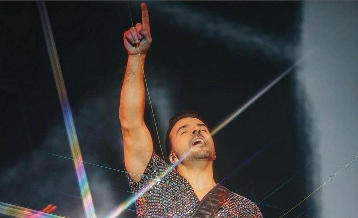 Luis Fonsi es uno de los artistas que se suman al cartel del Puro Latino en El Puerto.  FACEBOOK