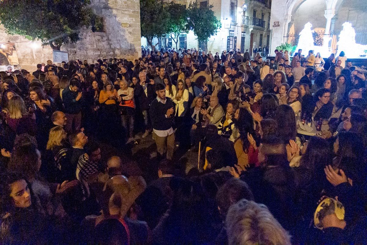 Ambiente de Zambombas en Jerez, el pasado año. FOTO: MANU GARCÍA