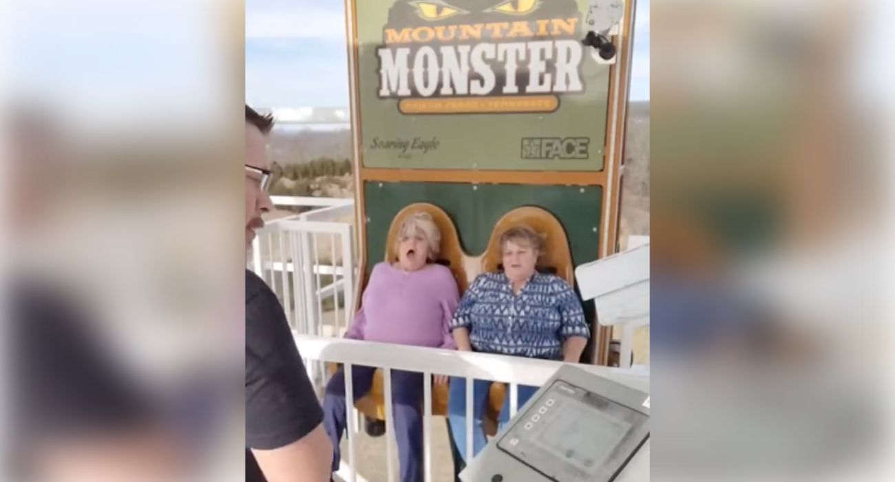 La broma terrorífica que han gastado a dos de las pasajeras de una atracción de feria.