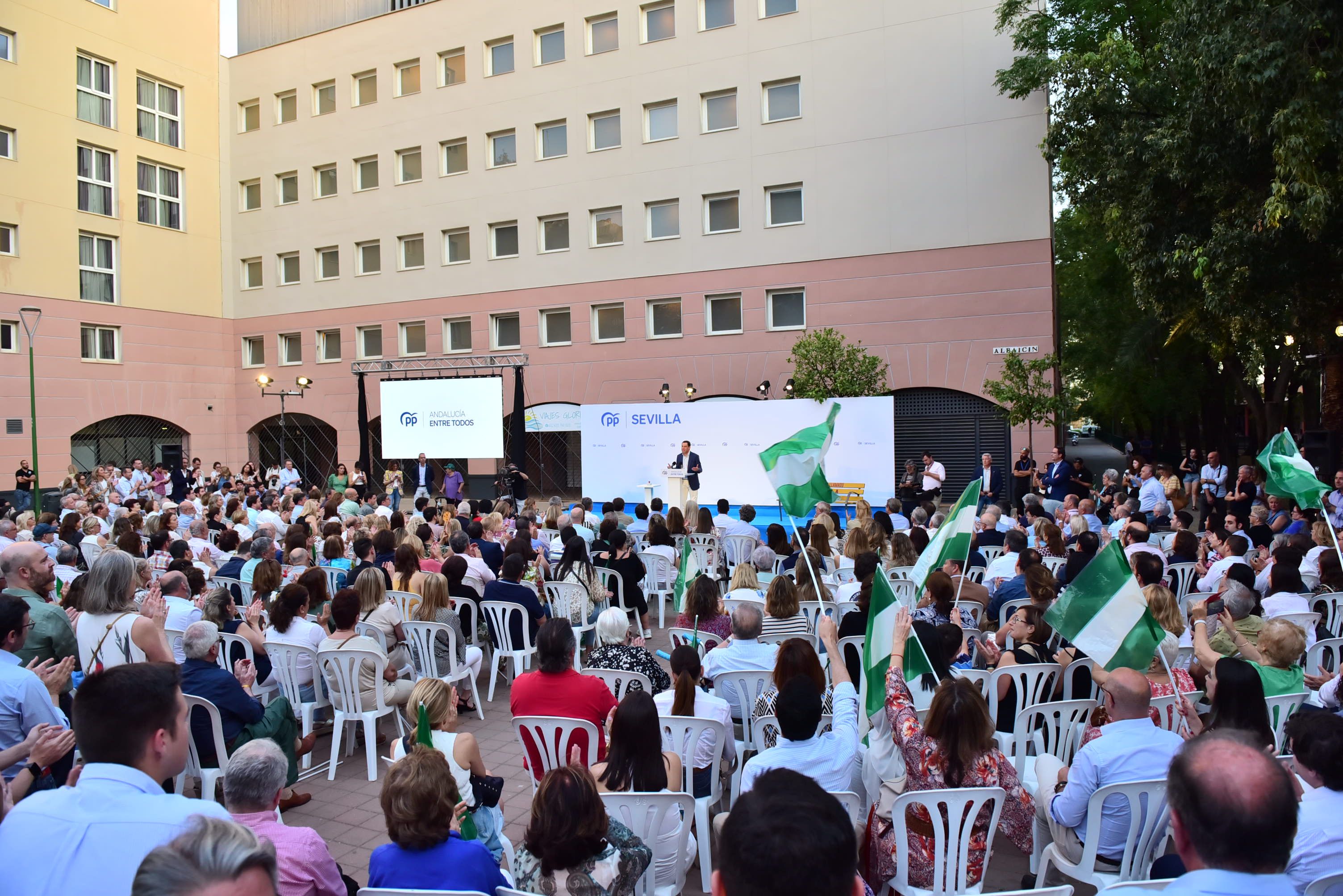 JUANMA MORENO SANZ INICIO CAMPAÑA SEVILLA