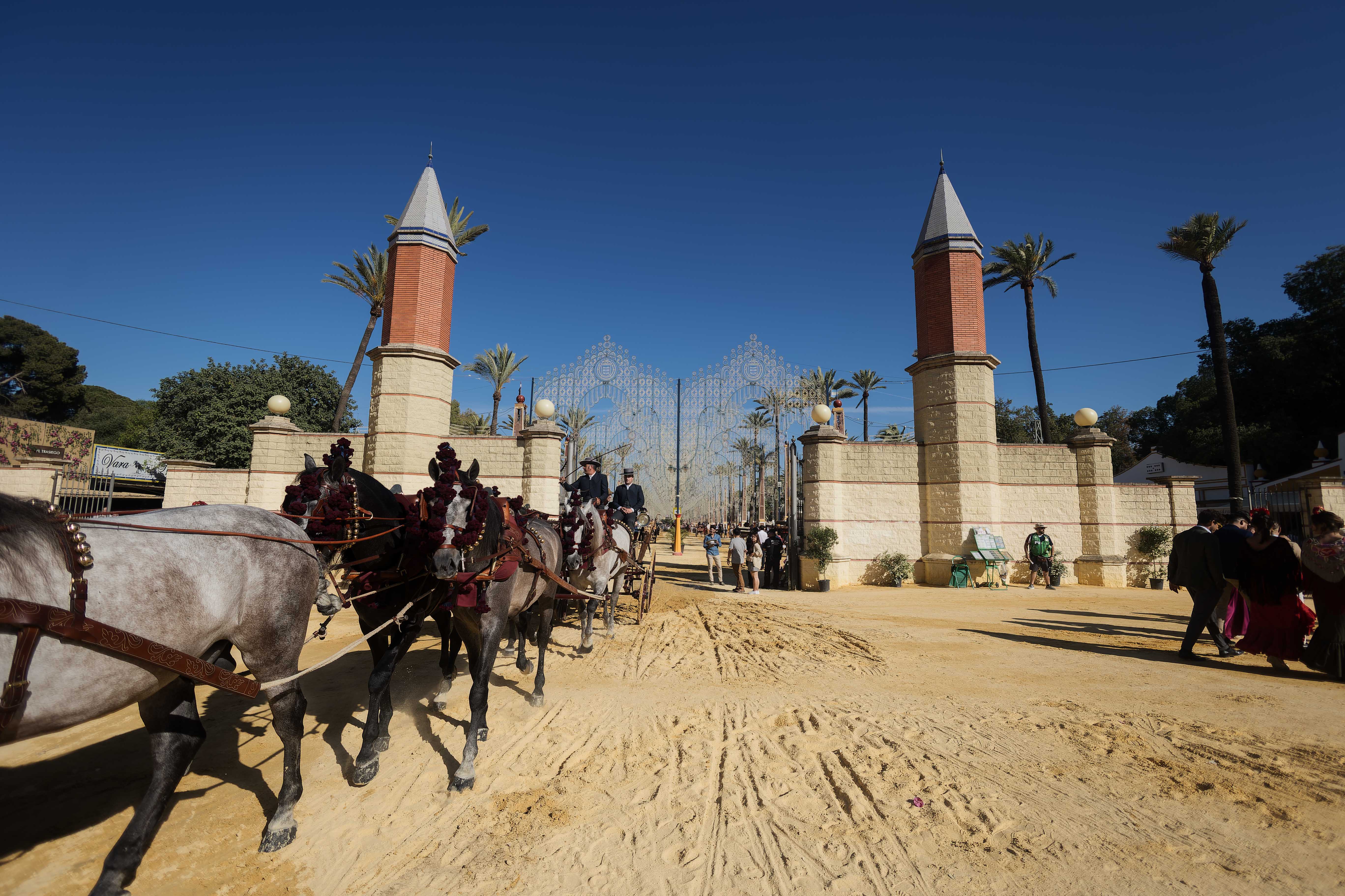 Jueves en el Real de la Feria del Caballo 