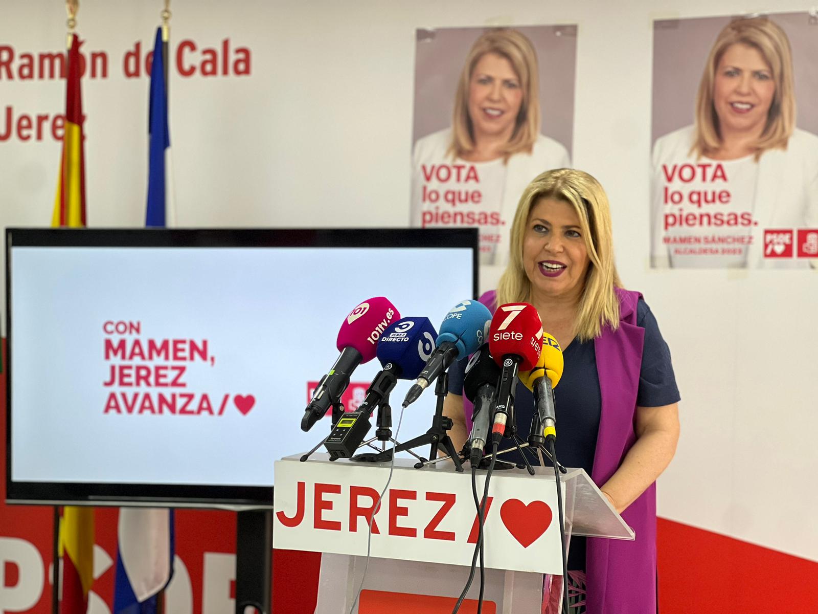 Mamen Sánchez, candidata del PSOE a la Alcaldía de Jerez, en rueda de prensa.