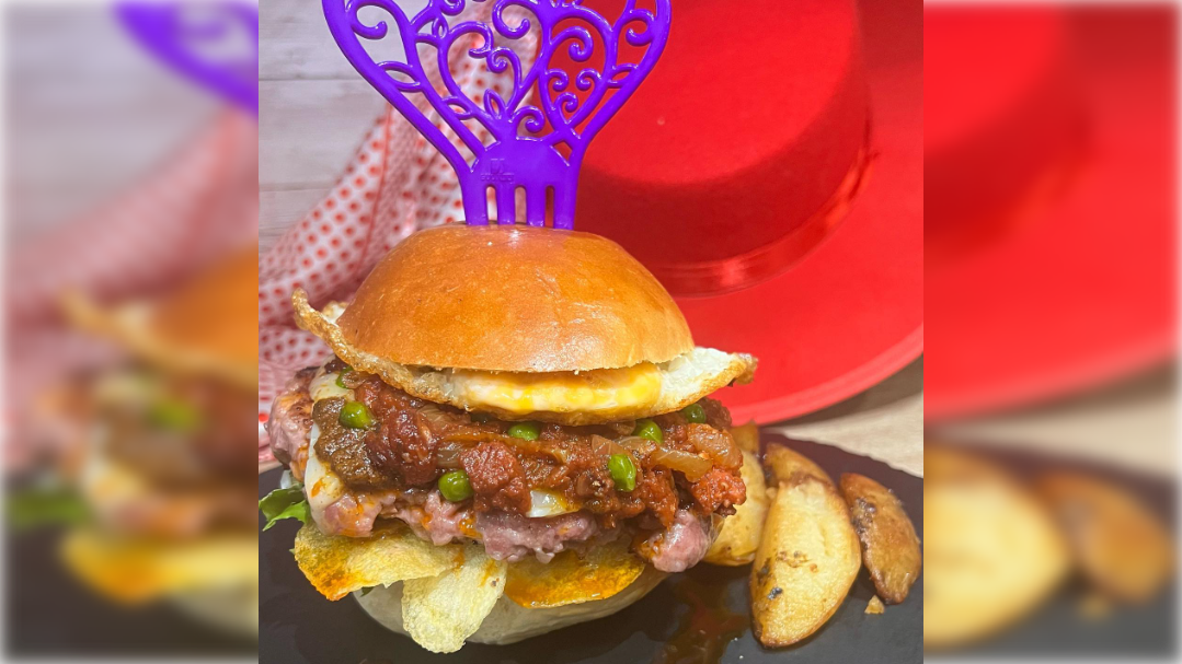 Hamburguesa a la Flamenca. Bienmesabe El Puerto. Hamburguesa a la Flamenca. Bienmesabe El Puerto.