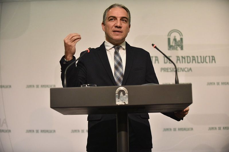 Elías Bendodo, en rueda de prensa.