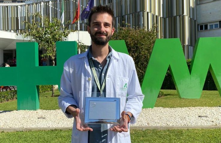 Manuel Delgado,  médico interno residente del Hospital Virgen Macarena.