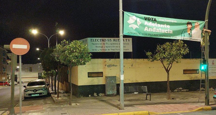 Pancarta de Adelante Dos Hermanas.