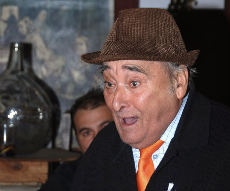 Dolor por la muerte de Chiquito, el querido e histórico cantaor de Cádiz.