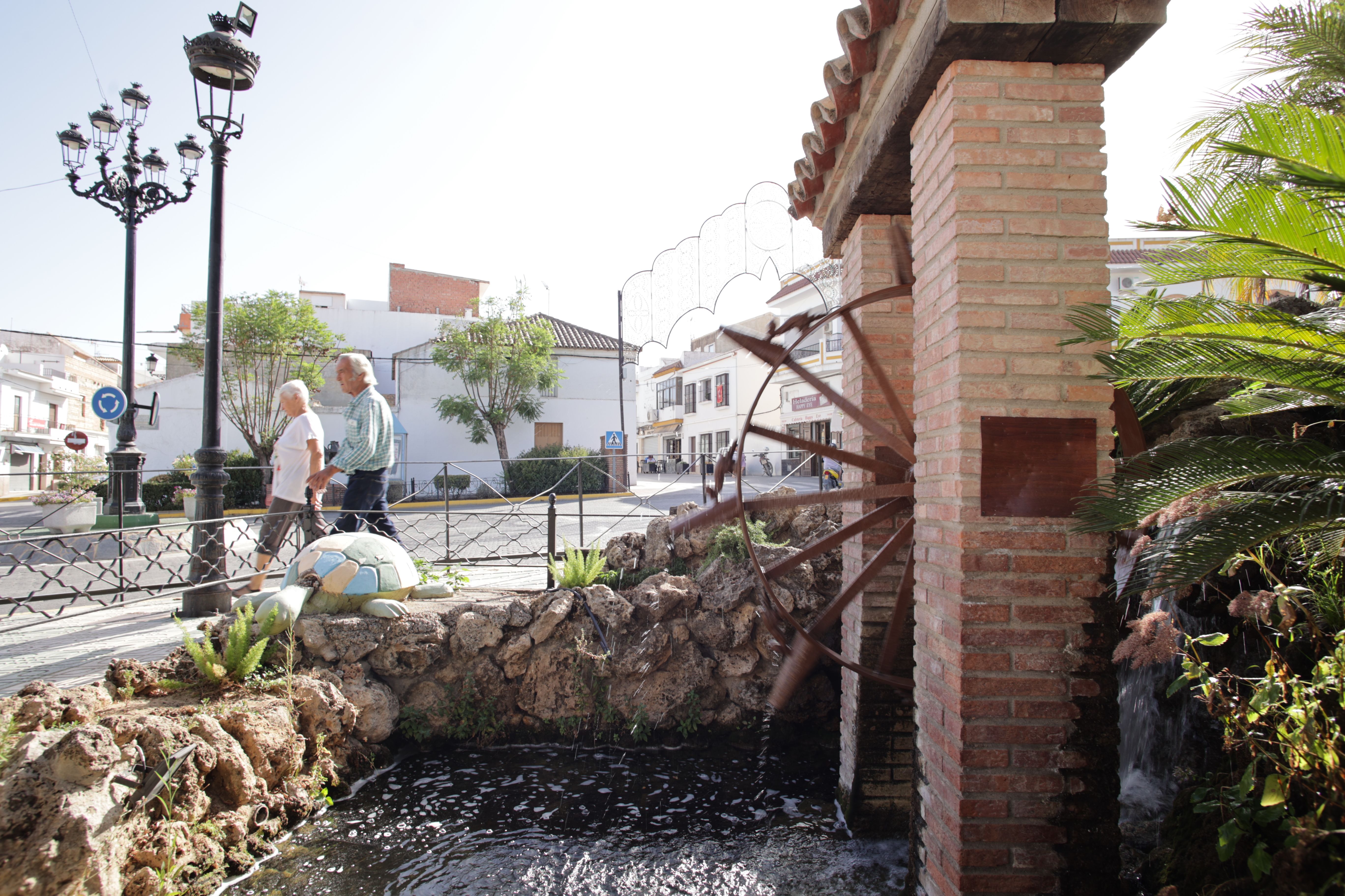 Imagen de la plaza de Andalucía en Puerto Serrano, en días pasados.