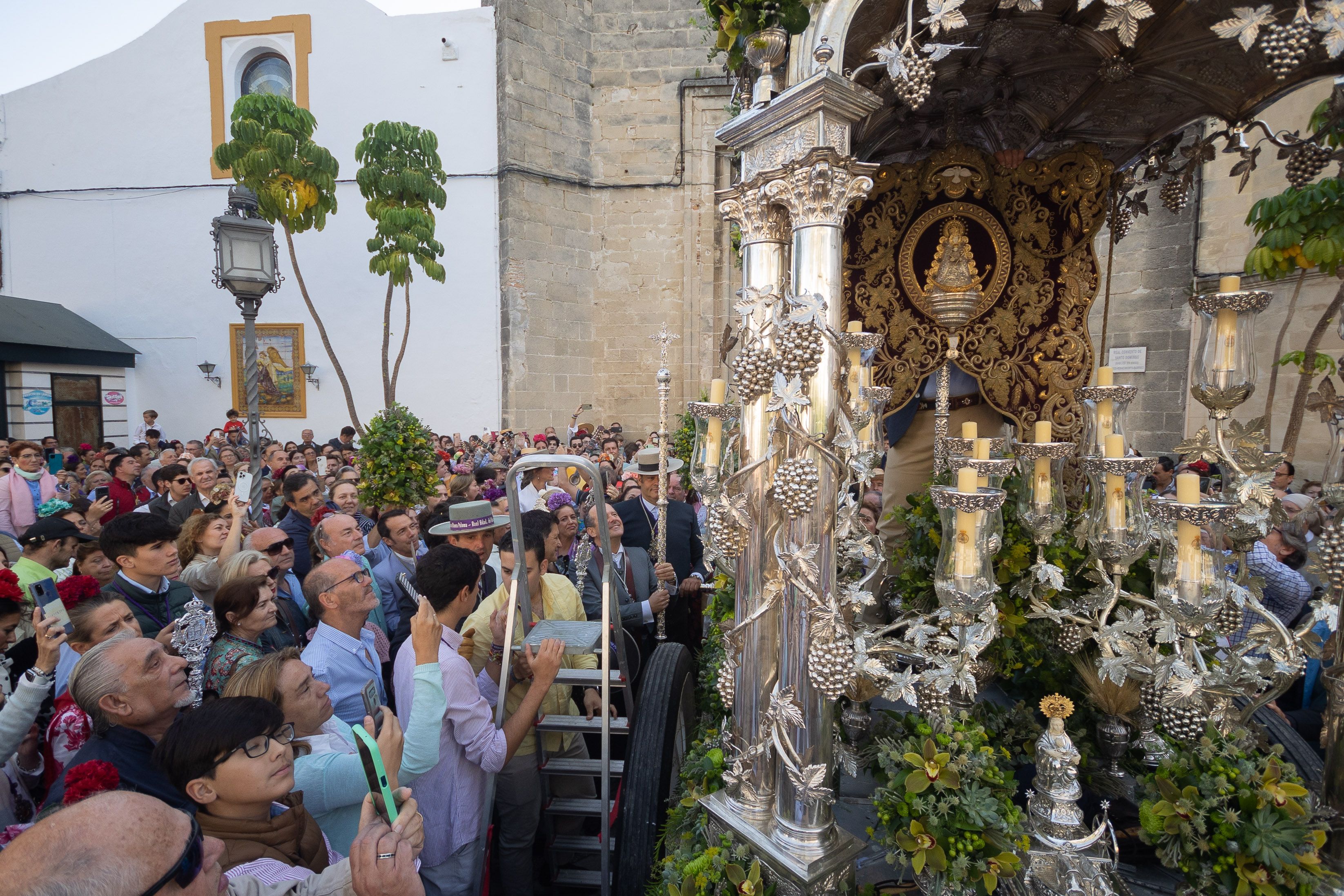 Salida de la hermandad del Rocío de Jerez