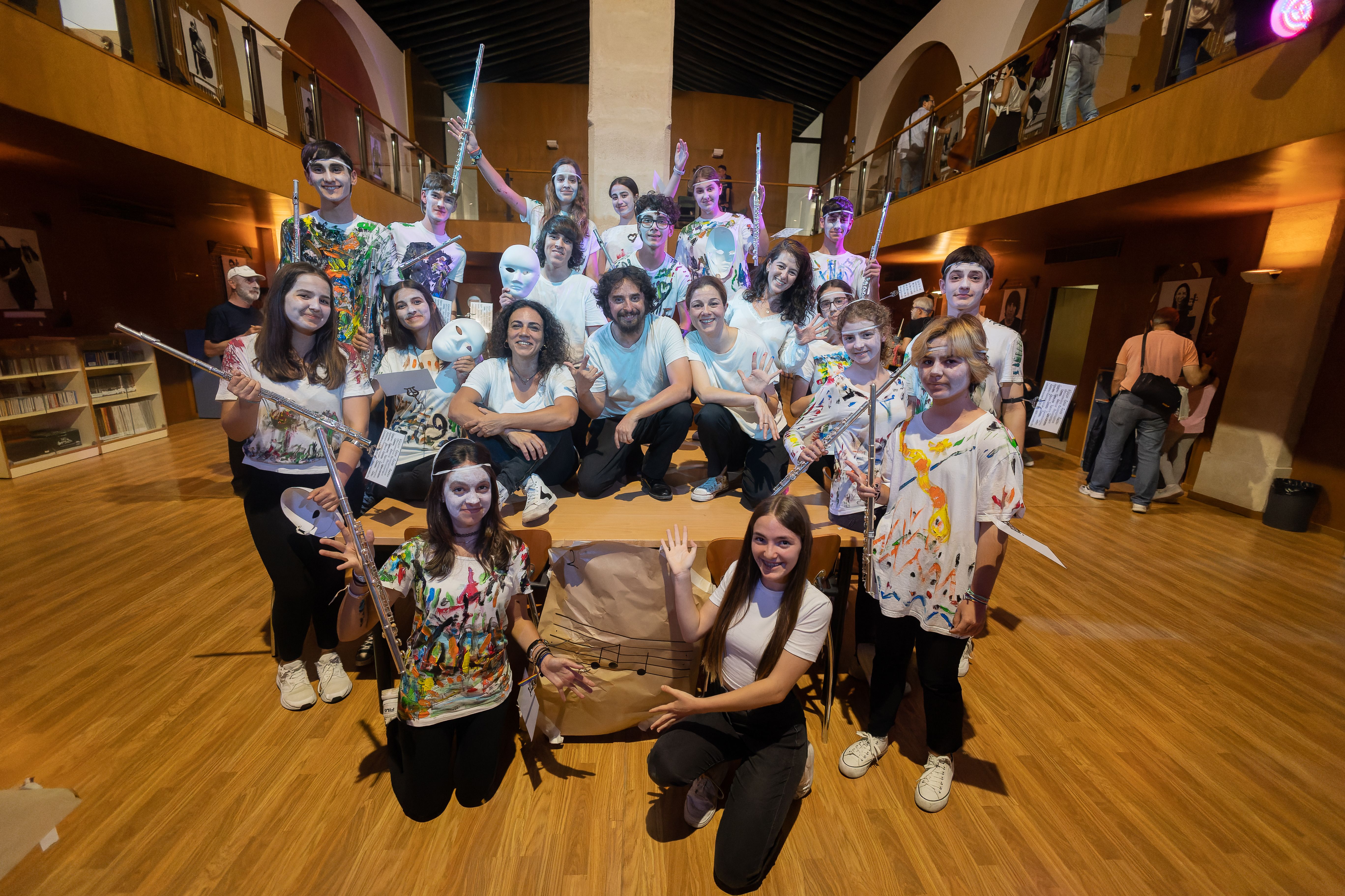 EXPOSICION CESAR JINETE 14