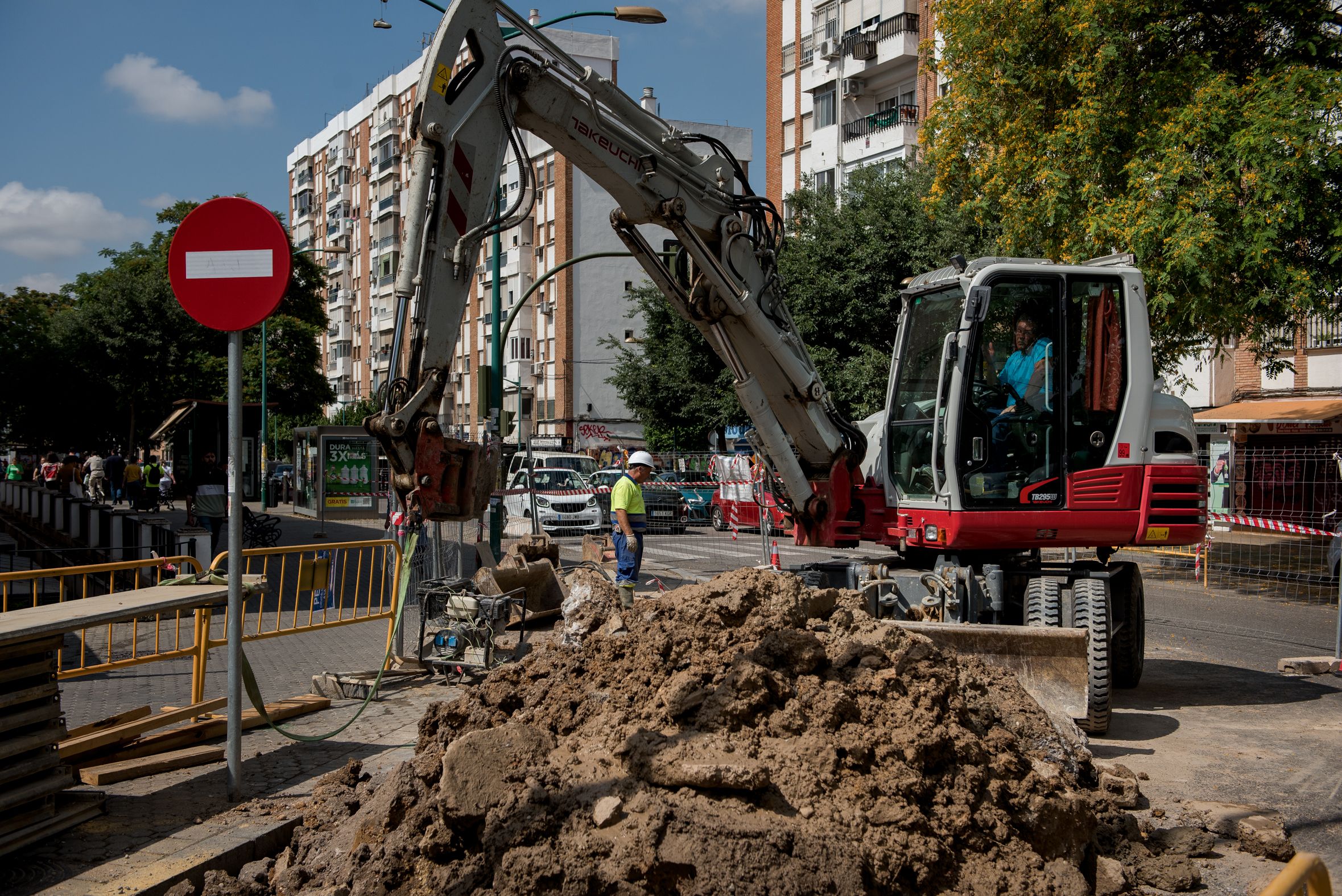 Trabajadores durante su jornada, en Andalucía.