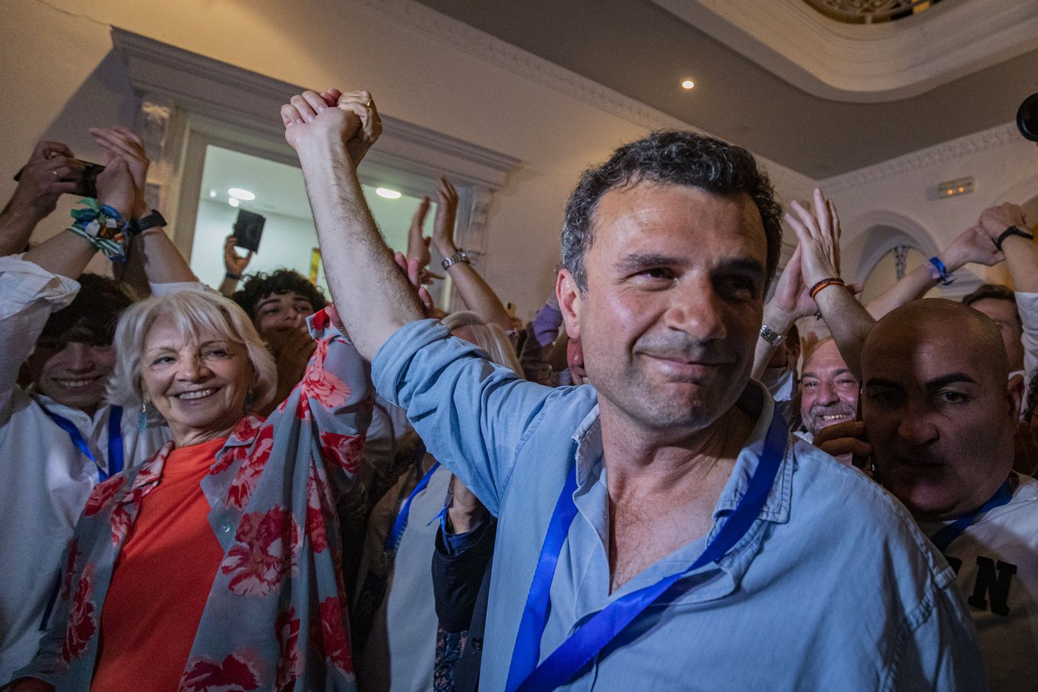 Bruno García, de la mano de Teófila Martínez, en la noche electoral donde salió vencedor el actual alcalde de Cádiz.