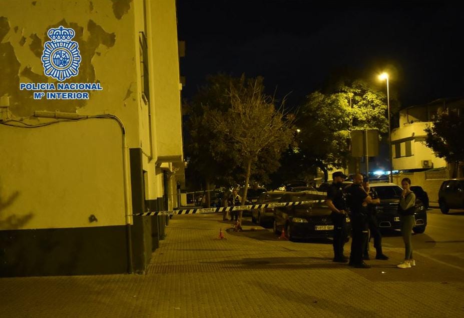 Un sicario de 19 años asesina a tiros a otro joven al confundirlo con el líder de una banda rival en Algeciras.