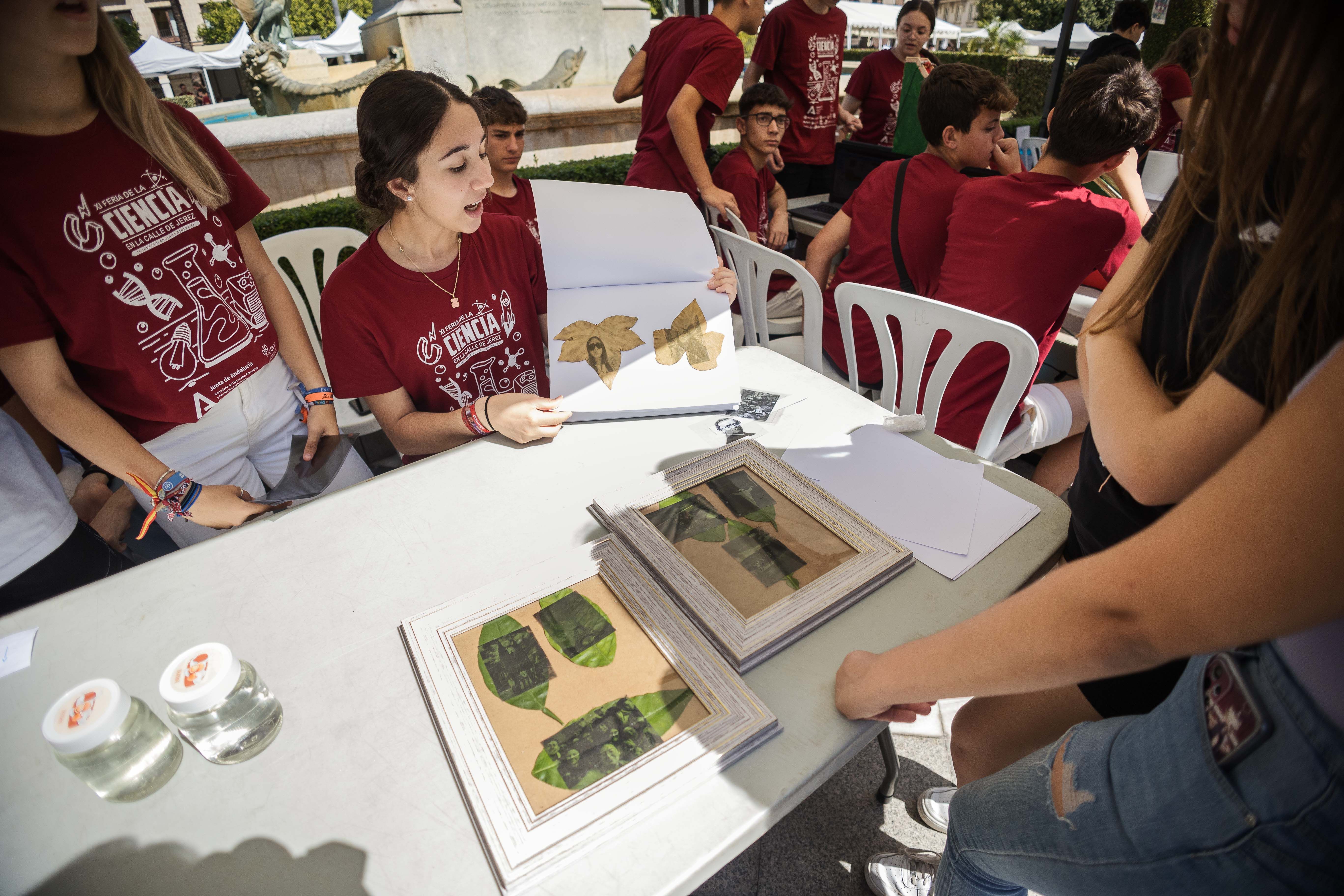 Inauguración de la XI Feria de la Ciencia en la Calle en Jerez 32