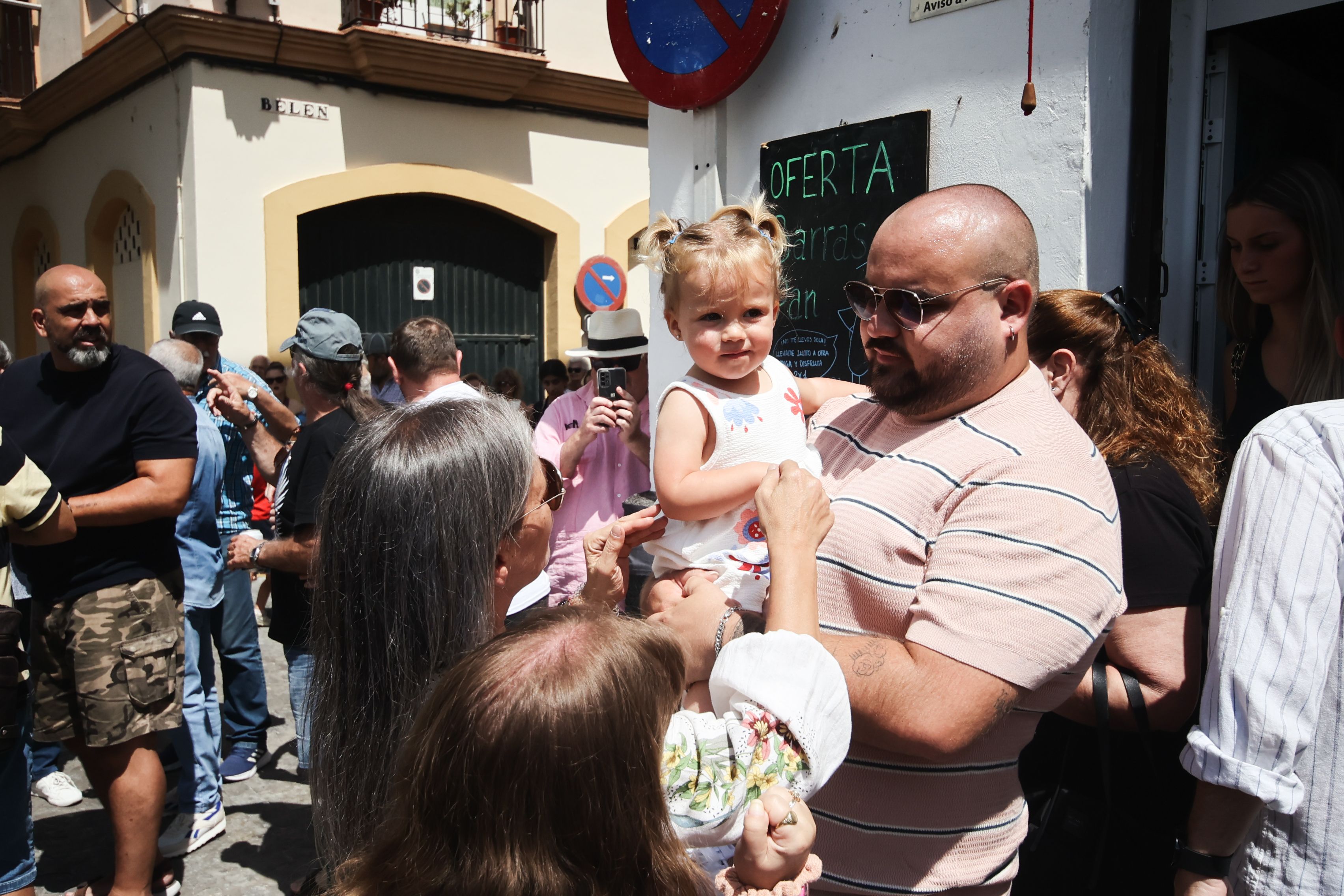 Inauguración de la plaza de Manolo Santander en Cádiz