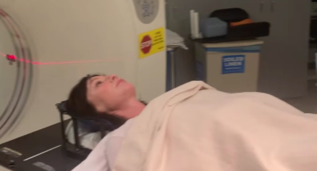 La actriz Shannen Doherty, antes del TAC que confirmó los peores presagios.