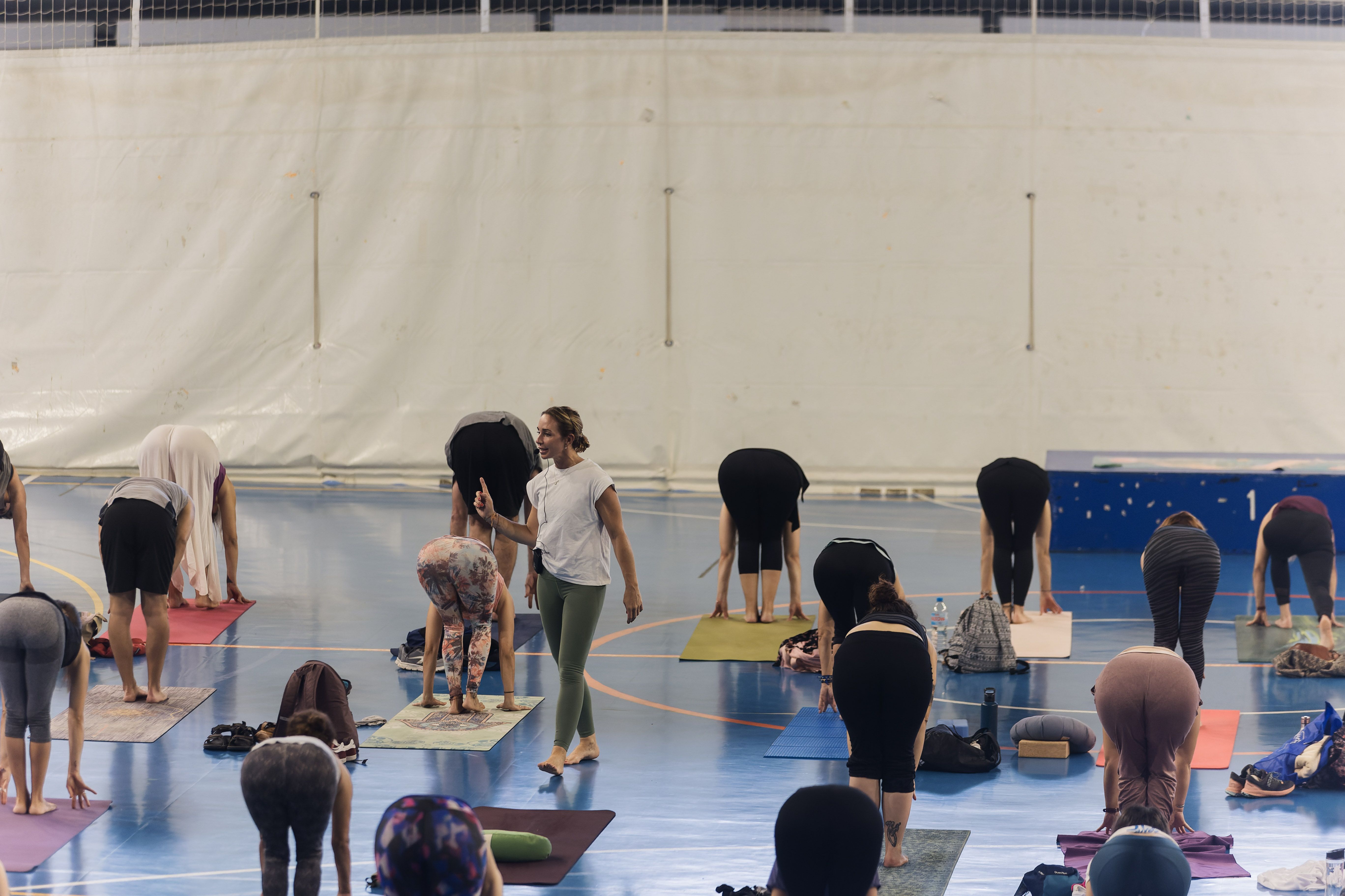 Congreso de yoga en el Palacio de Deportes de Jerez