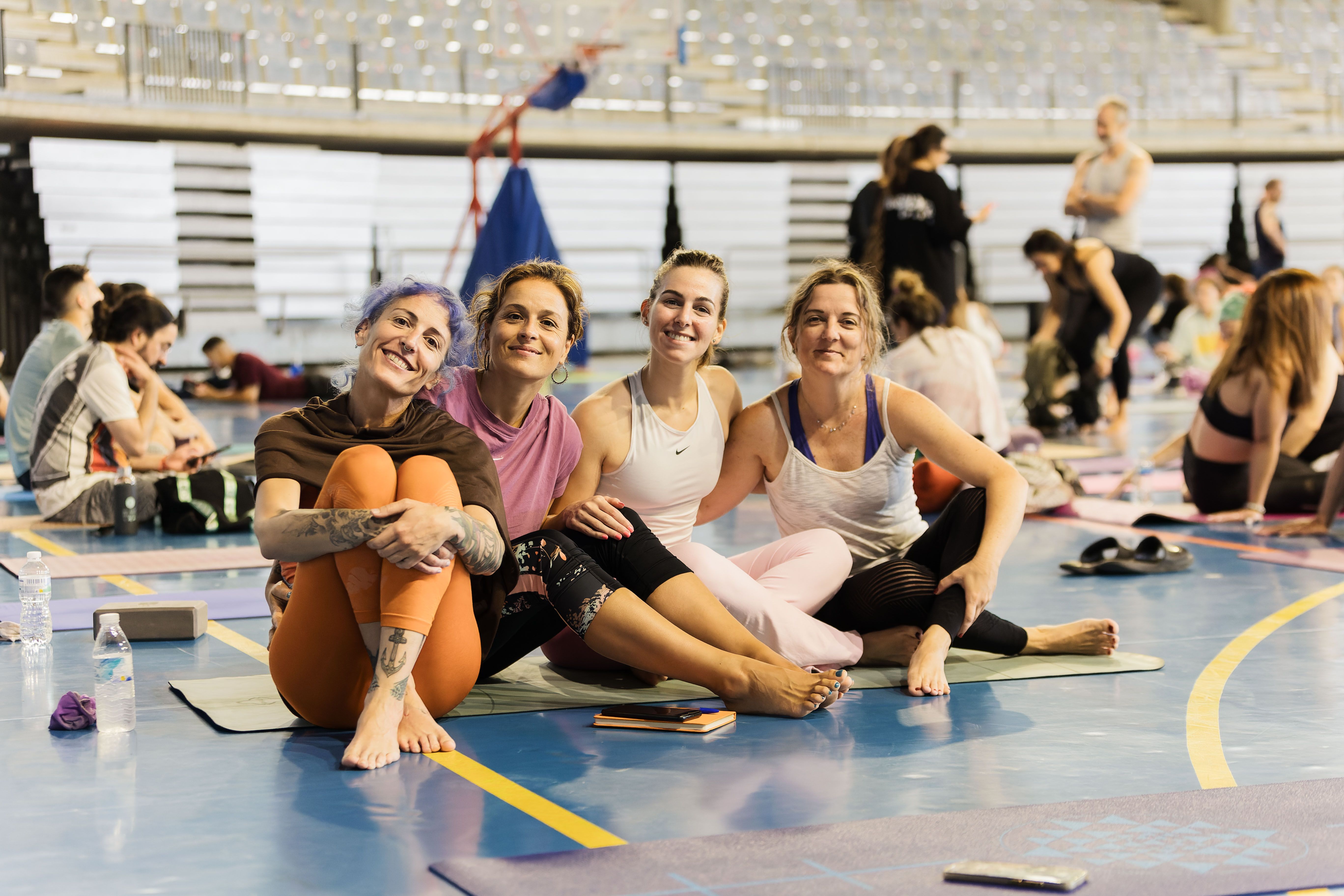 Congreso de yoga en el Palacio de Deportes de Jerez