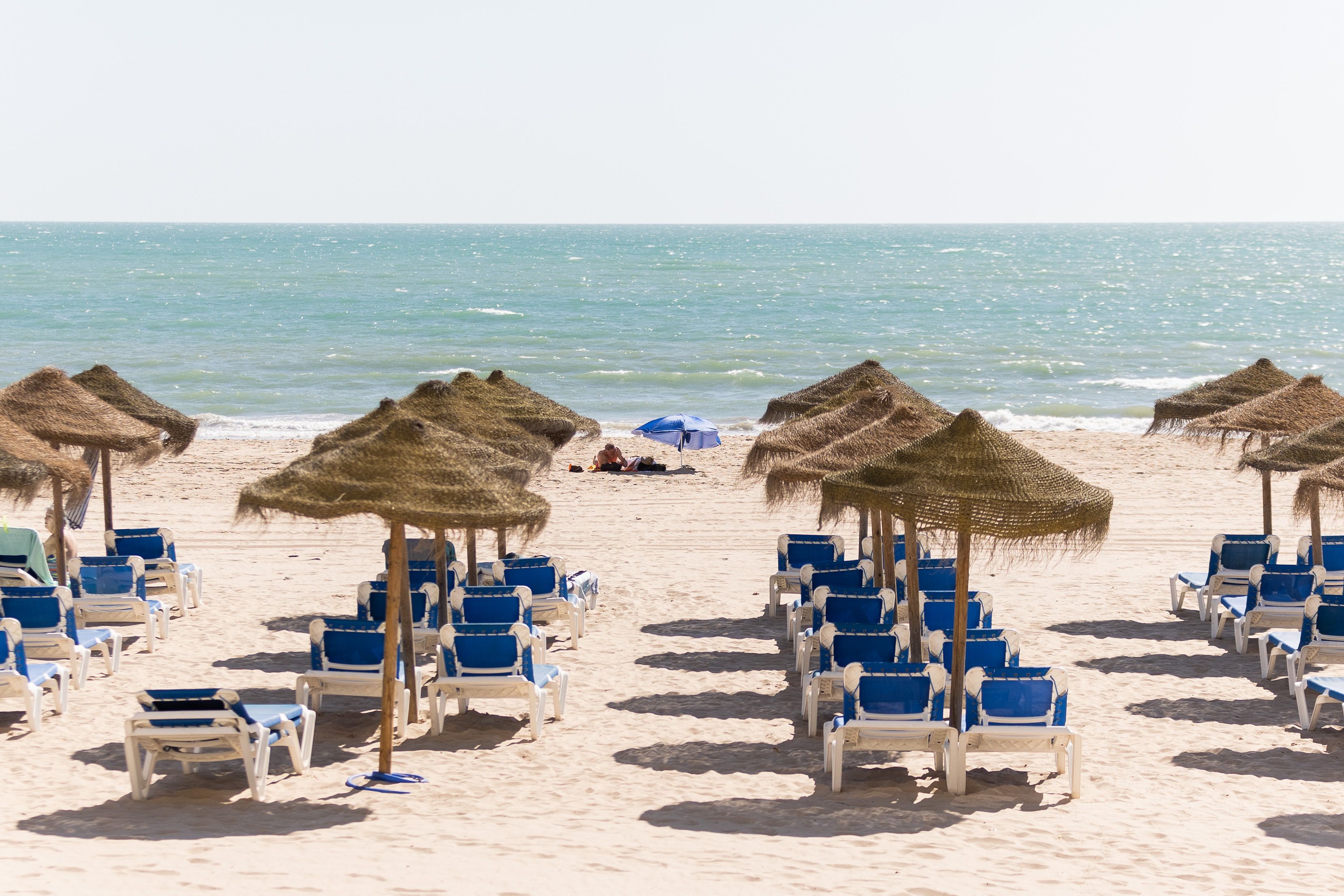 La playa de la victoria de Cádiz.
